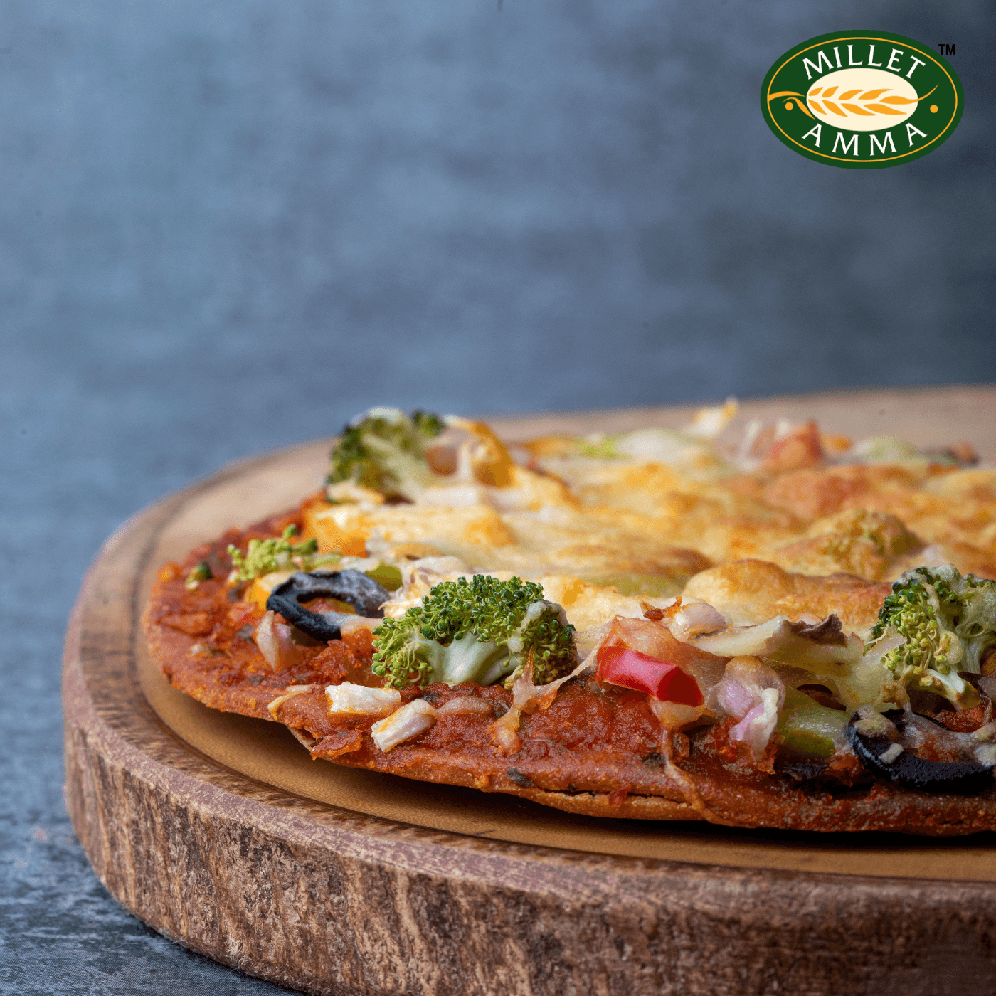 Millet Amma’s Organic Millet Pizza Base- Finally a guilt free pizza. Introducing to you the only pizza base in India that is made from millets, introducing to you our delicious Organic Millet Pizza Base.  Our pizza base is pre-baked, does not contain any yeast, baking soda or chemical leaveners and is free from preservatives. It is suitable for all ages.